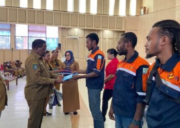Plh Sekda Mimika Harap Pencaker Asli Papua yang Sudah Ikut Pelatihan dari Disnakertrans Bisa Kerja di PTFI