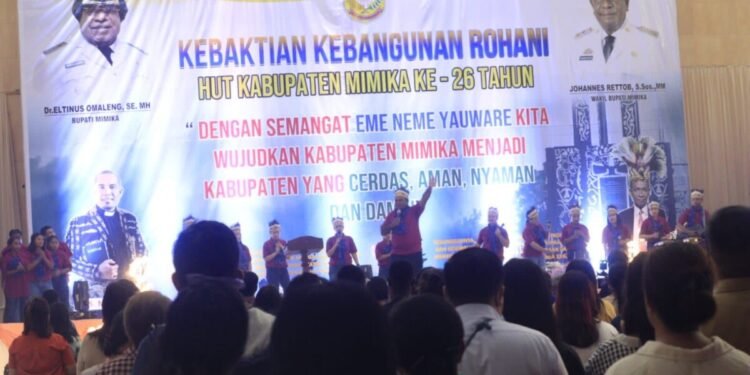 KKR Jelang HUT Kabupaten Mimika Ke-26, Pdt Mell Atock: Kalau Mau Negeri Kita Aman Taat kepada Firman Tuhan