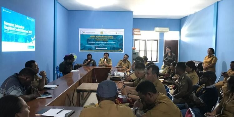 Sukseskan Pendataan Awal Regsosek 2022, BPS dan Diskominfo Mimika Gelar Rakor dengan Distrik