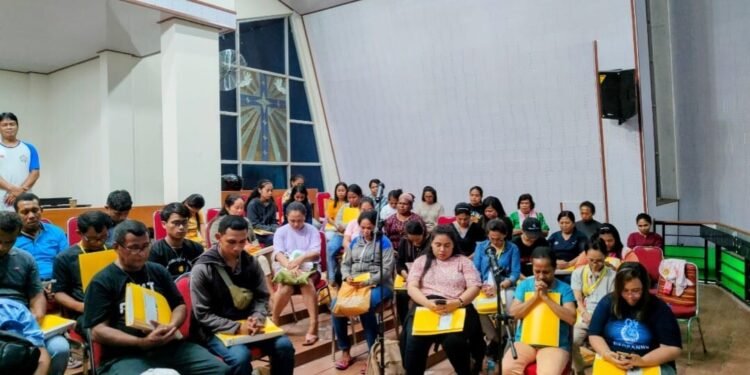 84 Anggota Paduan Suara Bakal Tampil pada Acara Pentahbisan Tiga Imam dan Dua Diakon di Paroki Sempan Timika