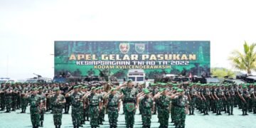 Kasdam XVII/Cenderawasih Pimpin Apel Gelar Pasukan TNI AD Tahun 2022 di Jayapura