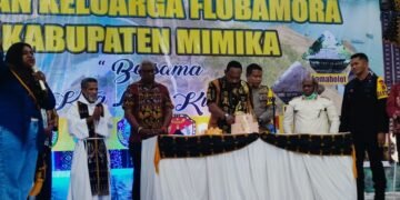 Hadiri Perayaan HUT IKF Kabupaten Mimika ke-30, Plt Bupati Pesan Flobamora Tidak Boleh Pecah karena Kepentingan Perorangan