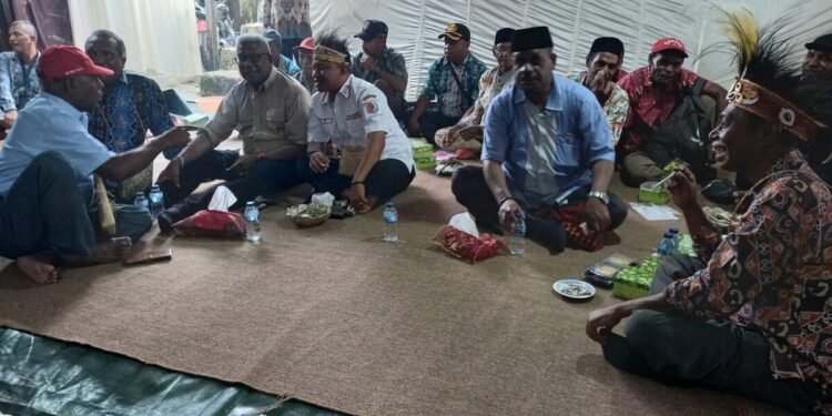 Tokoh Amungme Kamoro Harap Upacara Adat di HUT Fakfak ke-122 Berdampak untuk Kedamaian Mimika