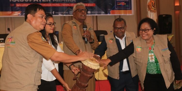 Ketua KI Papua Apresiasi Komitmen Plt Bupati Mimika Terhadap Keterbukaan Informasi Publik