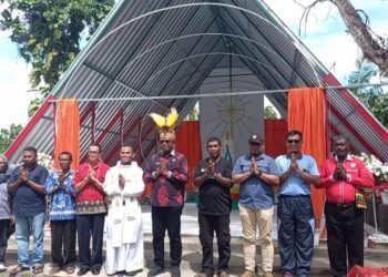 Plt Bupati Mimika Resmikan Gua Maria di Kampung Nawaripi, Diberkati Pastor Maxi Dora, OFM