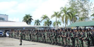 Personel Lanud Yohanis Kapiyau Ikut Apel Gelar Pasukan Dalam Rangka Pengamanan Kunjungan Kerja Wapres di Mimika.