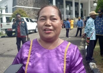SLB Negeri Mimika Pertama Kali Diundang Ikut Acara Pemkab, Wakil Kepsek: Kami Terharu, Baru Diperhatikan di Zamannya Bapak John Rettob