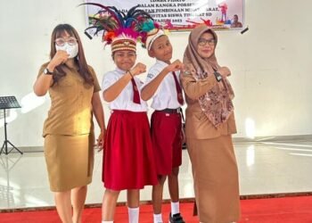 Dua Murid SD Inpres Koperapoka 1 Juarai Lomba Pidato dan Baca Puisi yang Digelar Disdik Mimika