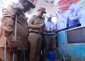 Pemkab Mimika Melalui Dinas PUPR Canangkan Penyaluran Air Bersih di Kelurahan Koperapoka