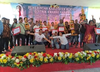 Gelar Perlombaan Vocal Group Antar Gereja di Kwamki Narama, Kepala Distrik Sebut Pembangunan Iman juga Penting