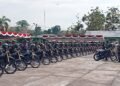 Prabowo Subianto Serahkan 79 Sepeda Motor Trail Untuk Babinsa di Timika