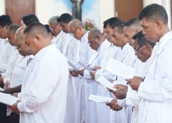 19 Akolit Paroki Santo Stefanus Sempan Dilantik