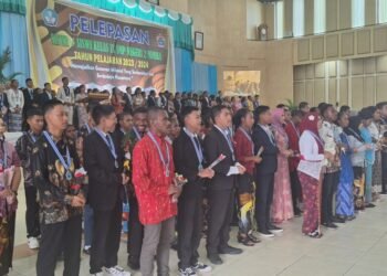Pelepasan 358 Murid Kelas IX SMP Negeri II Mimika, Kepala Sekolah Pesan Orangtua Kawal Anak Gapai Cita-Cita