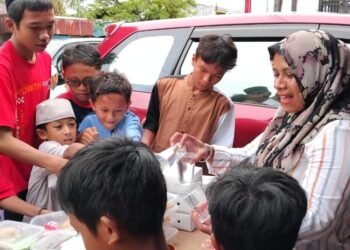 Jumat Berkah, JMSI Berbagi Kasih di Jalan Pendidikan Timika