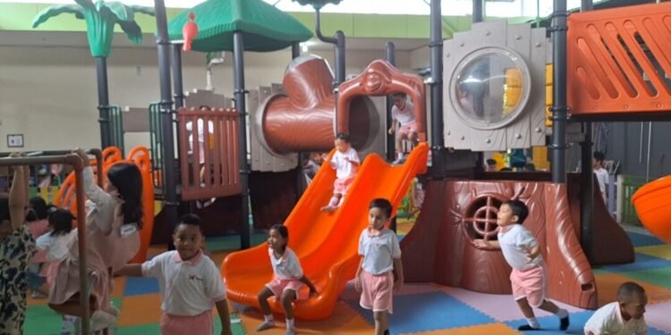 Trial Class Sekolah Kalam Kudus Timika, Tumbuh Kembangkan Semangat Anak Bermain dan Belajar