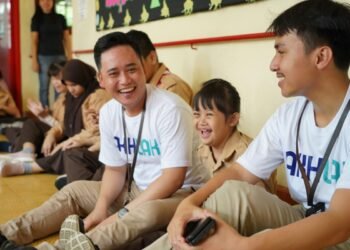 Rayakan HUT ke-25, Milenial PNM Berbagi Asa Bersama Murid SLB Rawinala