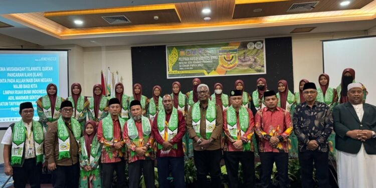 Lepas Kafilah untuk Ikut MTQ XXX Tingkat Provinsi se-Tanah Papua, Bupati Mimika Harap Bisa Juara Umum