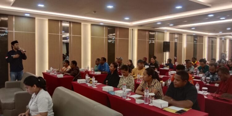 KPU Gelar Bimtek Penggunaan Aplikasi e- Coklit untuk Semua PPD dan PPS di Kabupaten Mimika