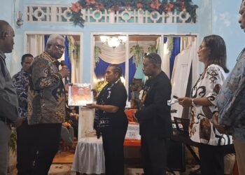 Serahkan Jenazah John Lemauk kepada Keluarga untuk Dibawa ke Sorong, Bupati Mimika: Kami Janjian Bertemu Kemarin, Ternyata Saya Datang Lihat Jasadnya