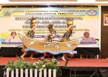 Lensa Foto Dinas Pendidikan dan Kebudayaan Provinsi Papua Tengah Gelar Festival Lomba Seni Siswa Nasional Tingkat Provinsi di Timika