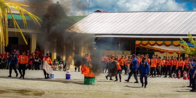 Senkom Mitra Polri Mimika Gelar Diklat Damkar, BPBD Apresiasi Ormas yang Sukarela jadi Mitra untuk Bantu Masyarakat