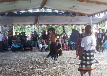 Ikatan Keluarga Lombok Kabupaten Mimika Gelar Grebeg Suro dan Sedekah Bumi di SP 5