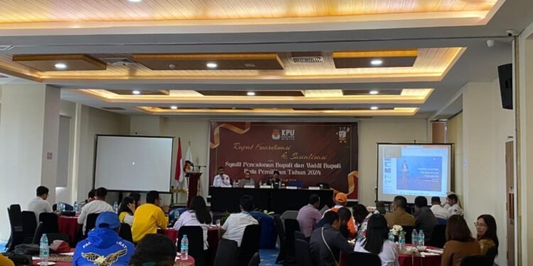 KPU Mimika Gelar Rakor dan Sosialisasi Tentang Syarat Pencalonan Kepala Daerah