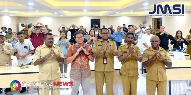 Diskominfo Mimika Gelar Sosialisasi Hadirkan Dewan Pers