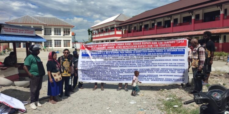 Empat Sekolah di Mimika Dipalang Pemilik Tanah, Siswa Tidak Bisa Belajar