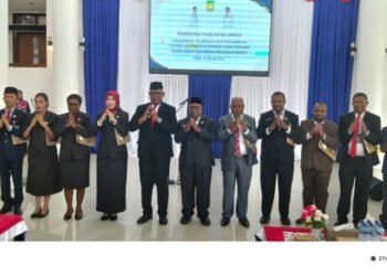 Bupati Lantik 14 Pejabat Baru Pemkab Mimika