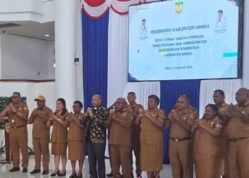 Wakil Bupati Emanuel Kemong Pimpin Sertijab Pimpinan Tinggi Pratama