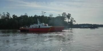 KM Putra Siantan Tenggelam di Perairan Timika, 12 Orang Selamat dan 1 Orang dalam Pencarian Tim SAR Gabungan