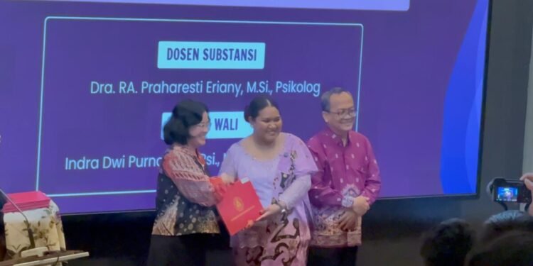 Faradiba Anugerah Kaay Tabuni Bukukan Rekor Jadi Perempuan Psikolog Pertama dari Papua Pegunungan