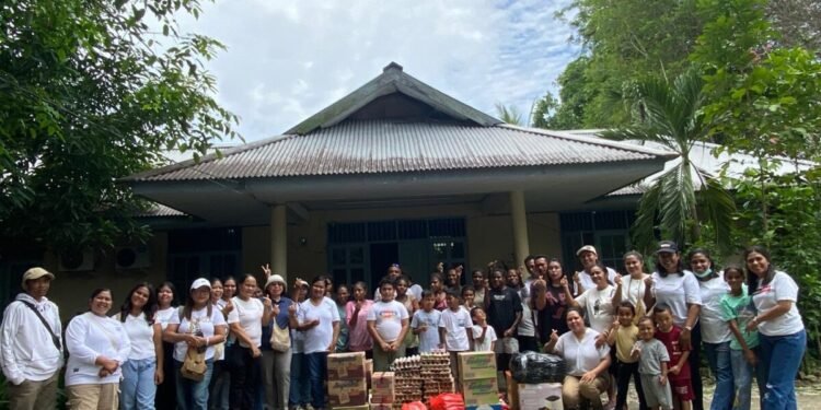 Keluarga Demonara Timika Gelar Aksi Nyata Prapaskah, Kunjungi SMP YPPK St. Emanuel Kaugapu