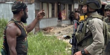 Patroli Humanis Ops Damai Cartenz Hadirkan Senyum dan Rasa Aman Bagi Warga Puncak