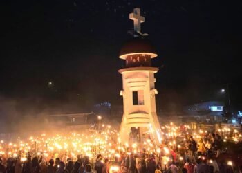 Perayaan Paskah Jemaat GIDI Ebenhaezer Karubaga Berlangsung Khidmat dan Penuh Sukacita