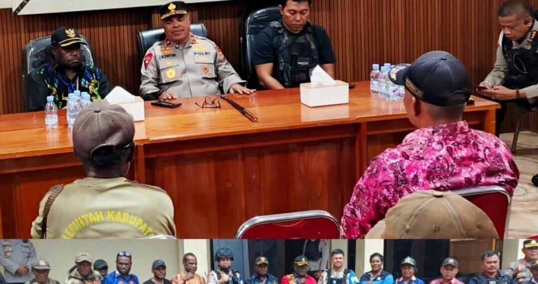 Bupati Yudas Tebai Hadiri Rapat Klarifikasi Pelaku Pembunuhan Anggota Polres Dogiyai Juventus Edowai