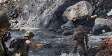 Satgas Damai Cartenz Gencarkan Patroli Taktis di Sinak Puncak