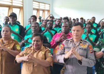 Parade Foto Sosialisasi Peraturan Perundang-undangan di Distrik Mimika Timur Jauh