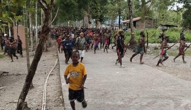 Aksi Saling Serang Dua Kelompok di Distrik Kwamki Narama Kembali Terjadi, Satu Orang Tewas