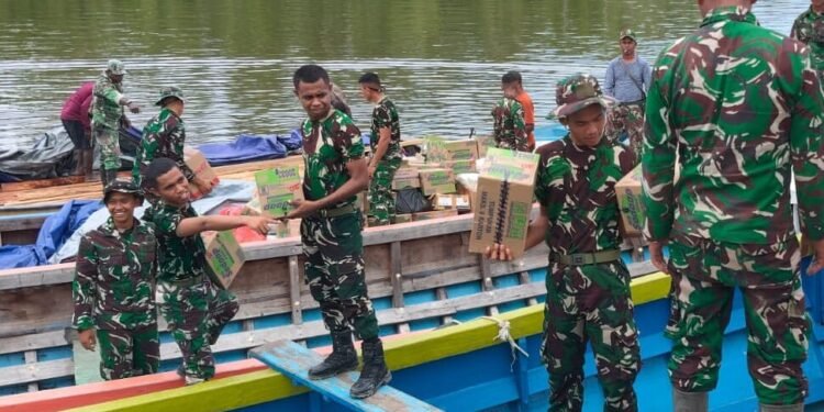 Ratusan Personel Satgas TNI Manunggal Membangun Desa Ke-128 Berangkat Menuju Kampung Keakwa