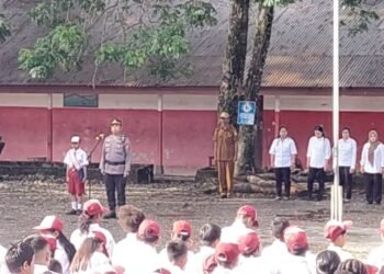 Polsek Miru Goes to School, Berikan Motivasi dan Edukasi pada Siswa SD Inpres IV Timika