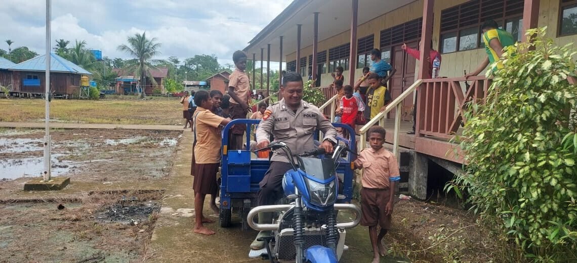 Polsek Mimika Barat Terus Lakukan Pendekatan Persuasif Kepada Masyarakat, Situasi di Kapiraya Mimika Bertambah Kondusif