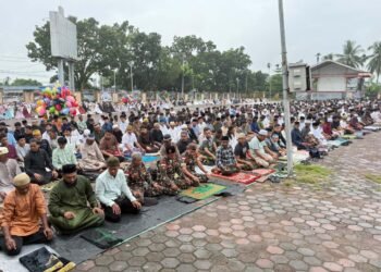 Hujan Gerimis Tak Surutkan Semangat Warga Mimika Salat Idul Adha di 94 Lokasi