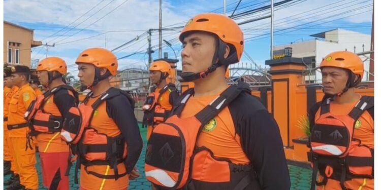 SAR Timika Gelar Latihan SAR Satuan di Air, Simulasikan Kecelakaan Pelayaran di Perairan Manasari