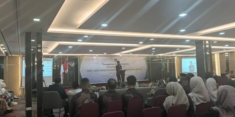 SMKS YAPIS TIK Mimika Luluskan 55 Siswa, Lulus Siap Kerja