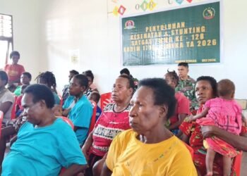 Satgas TMMD dan Pustu Kampung Keakwa Gelar Penyuluhan Kesehatan untuk Warga