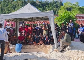 Lima Korban MD Ledakan Bom Perang Dunia II di Biak Dimakamkan dalam 1 Liang