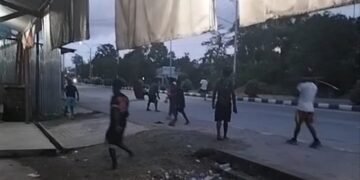 Mabuk, Tidak Dikasih Hutang di Kios Sekelompok Pemuda Saling Serang di Jalan Cendrawasih SP2 Timika