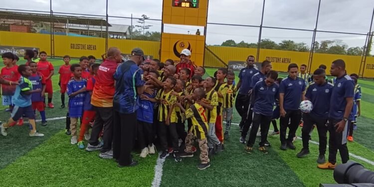 Kapolda Papua Tengah Buka Kapolda Cup III Mini Soccer, 17 SSB U-12 Siap Unjuk Bakat di Timika